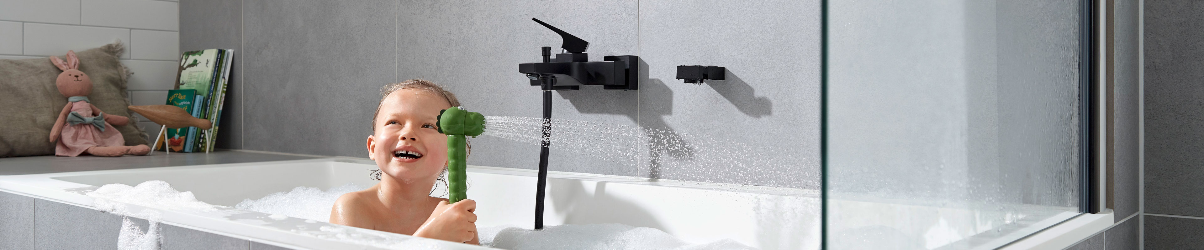  Shower for children by hansgrohe, crocodile shower head.